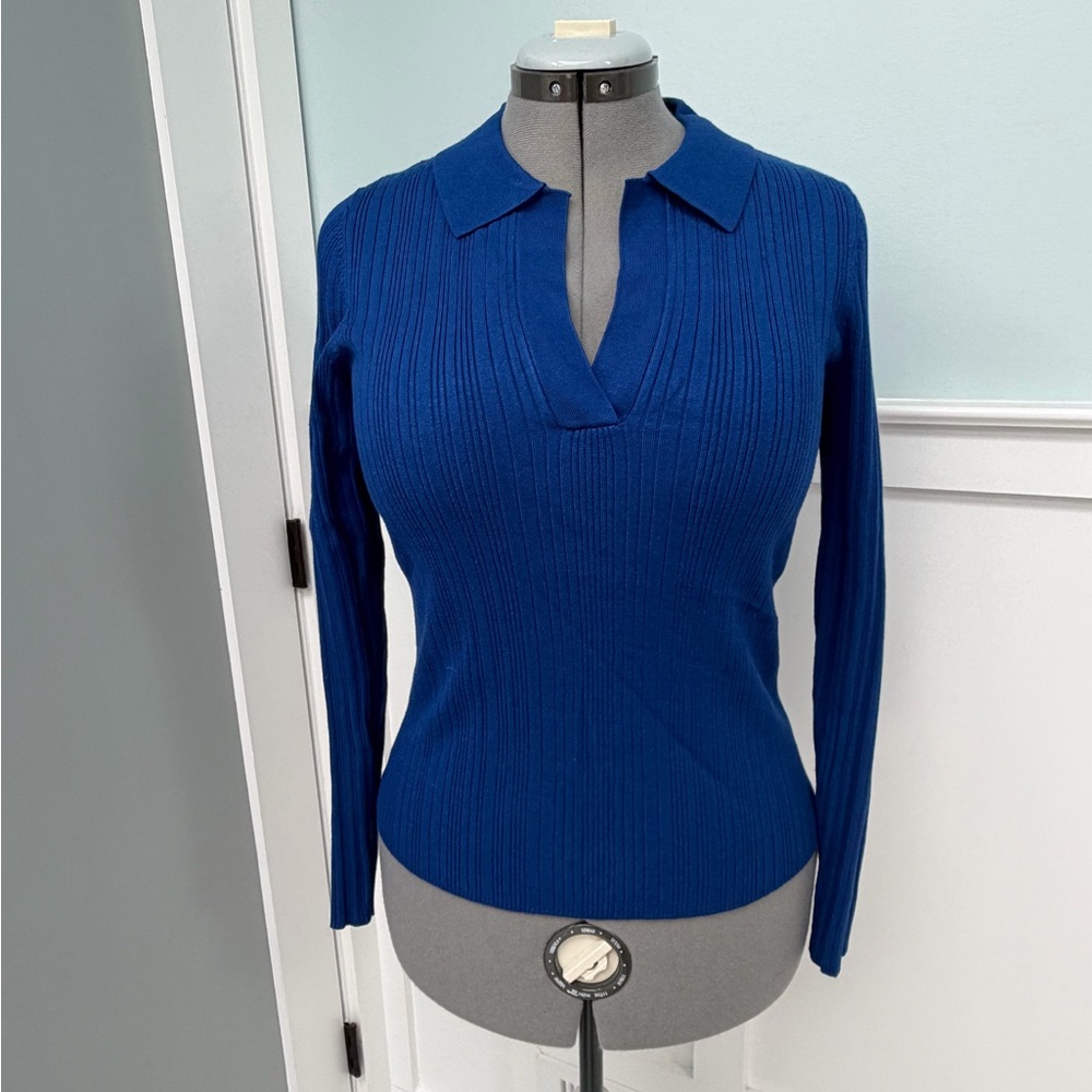 NWT White House Black Market Blue Ribbed Sweater M
